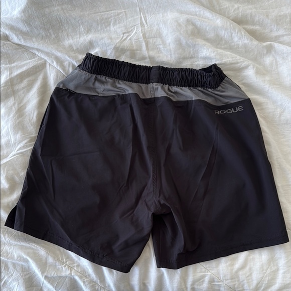 Rogue Charcoal Performance Shorts - Picture 2 of 3
